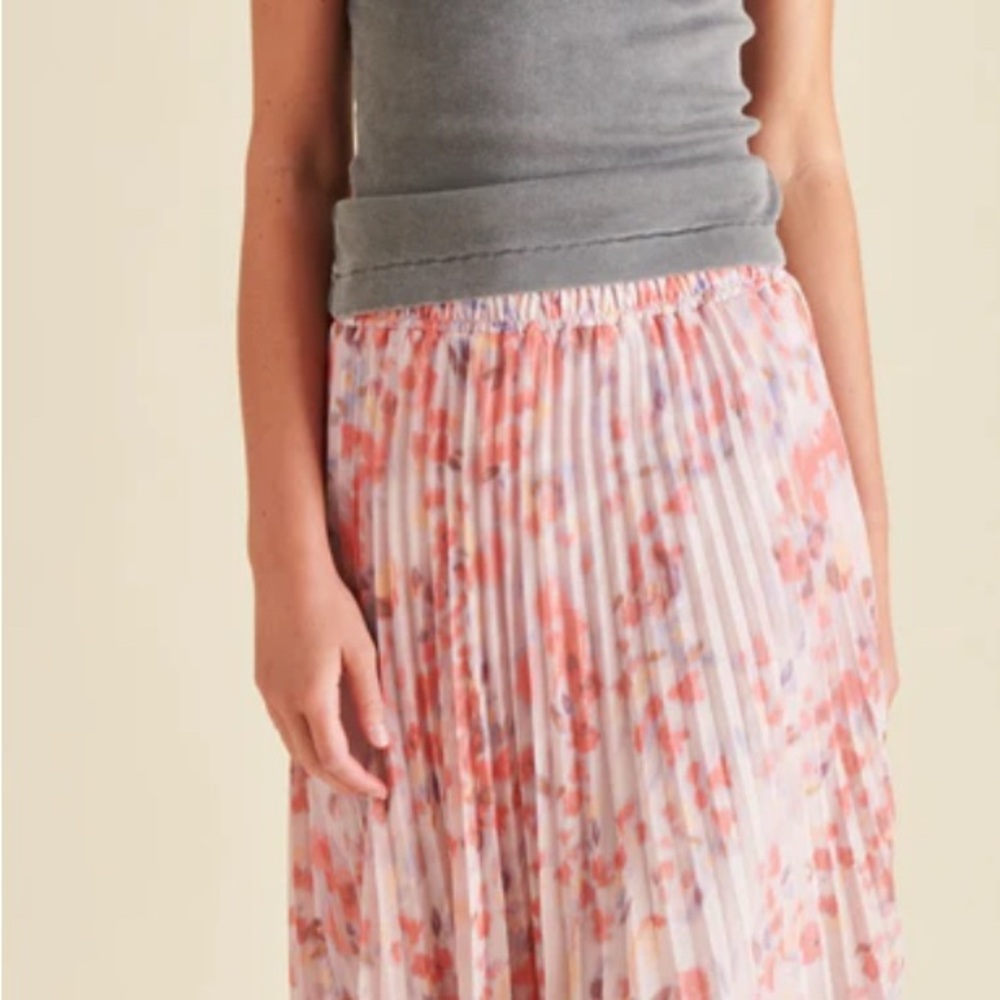 Steve Madden A-Line Skirt in Pink and White Floral